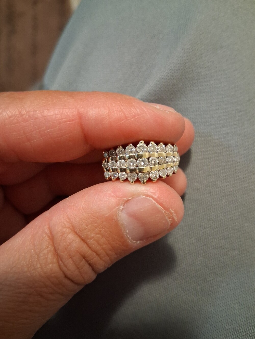 Yellow Gold Cluster Diamond Band - 10k Round Brilliant 1.10 ctw Ring Size 7 - Picture 6 of 9